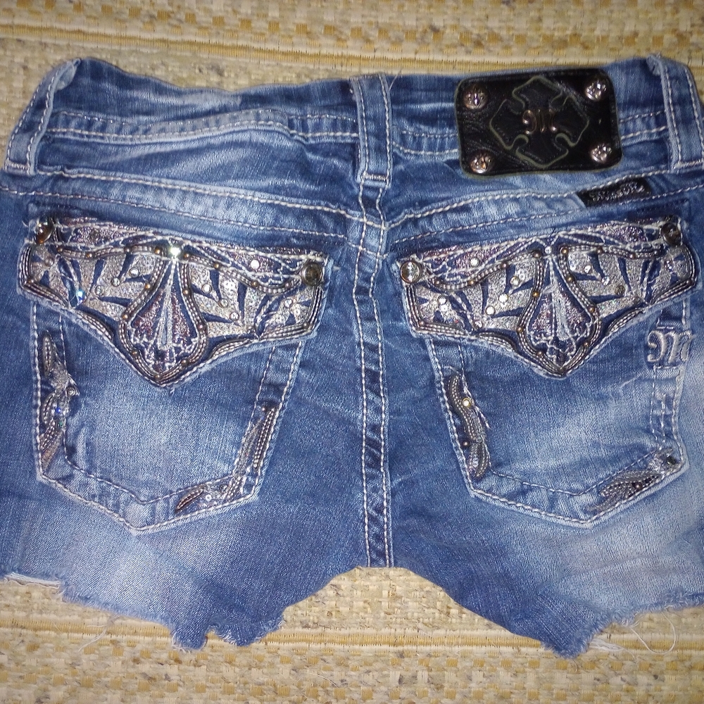 Miss me shorts size 27